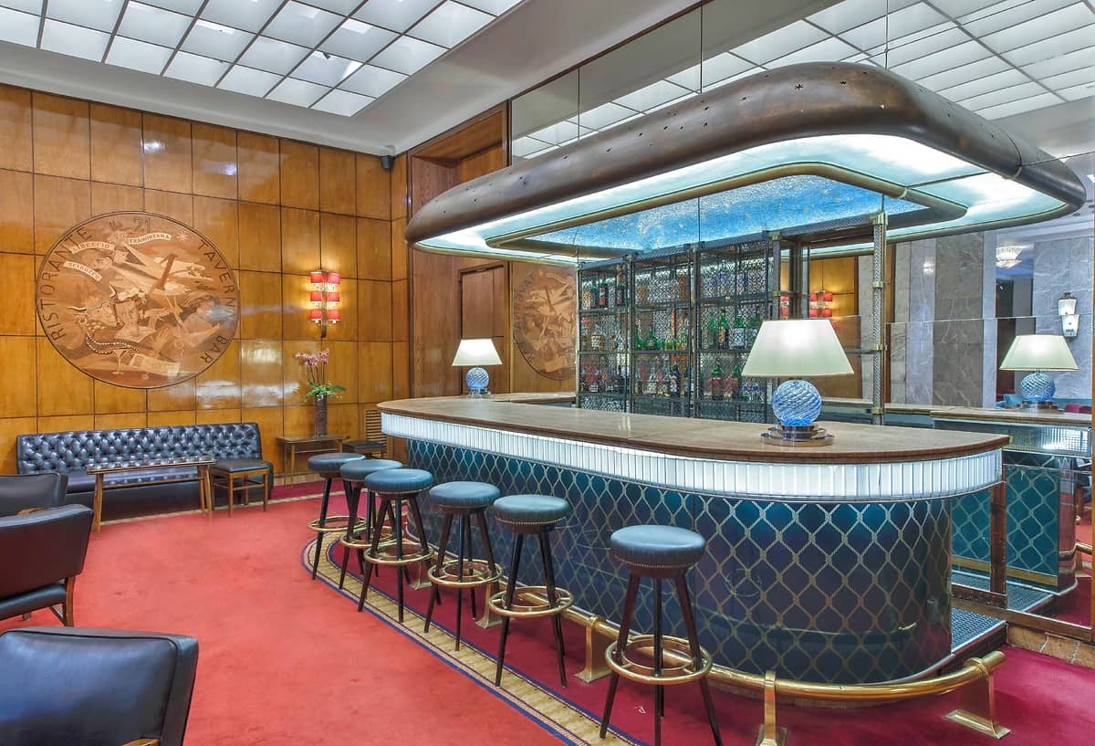 Bar de l'hôtel, hôtel Mediterraneo