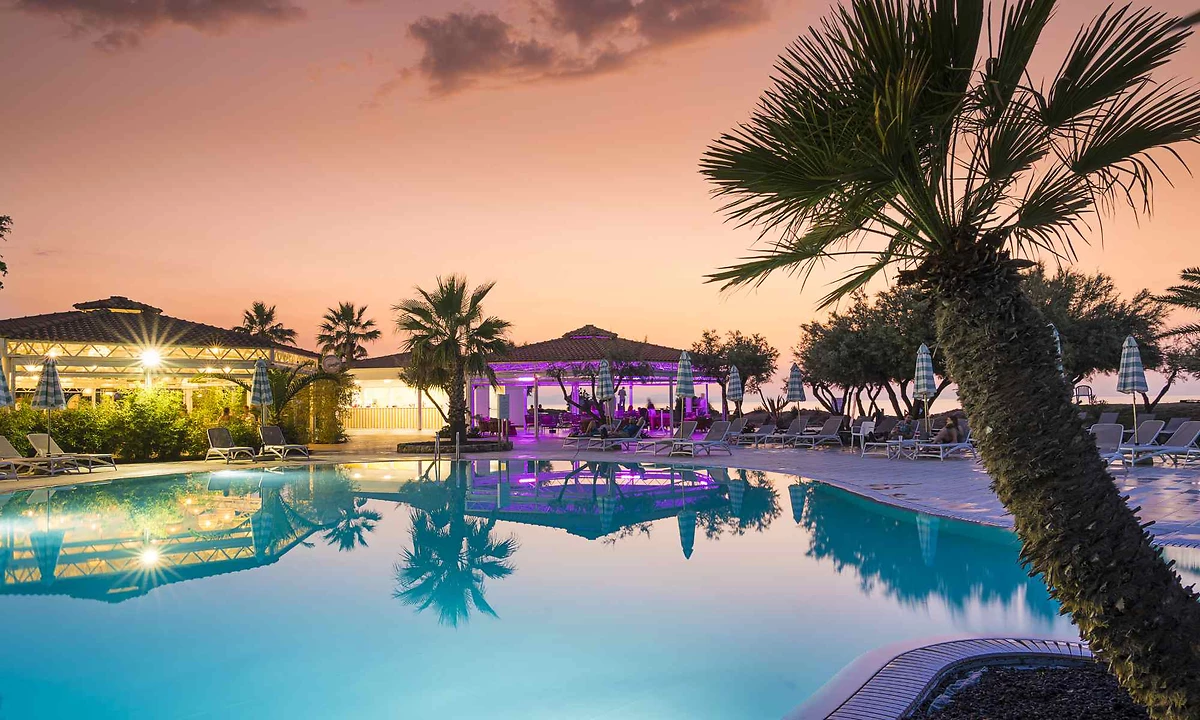 Beach Bar, Grand Palladium Sicilia Resort & Spa, Sicile, Italie