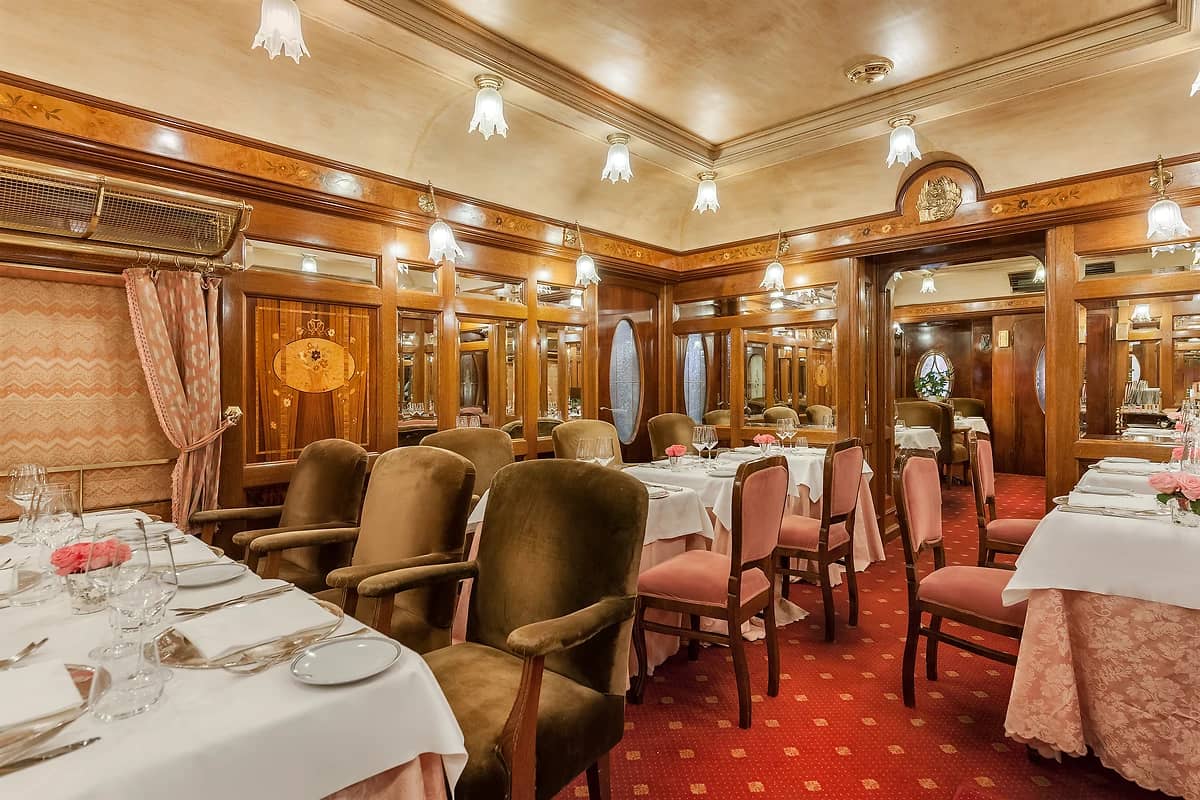 Restaurant de l'hôtel, hôtel Montecarlo