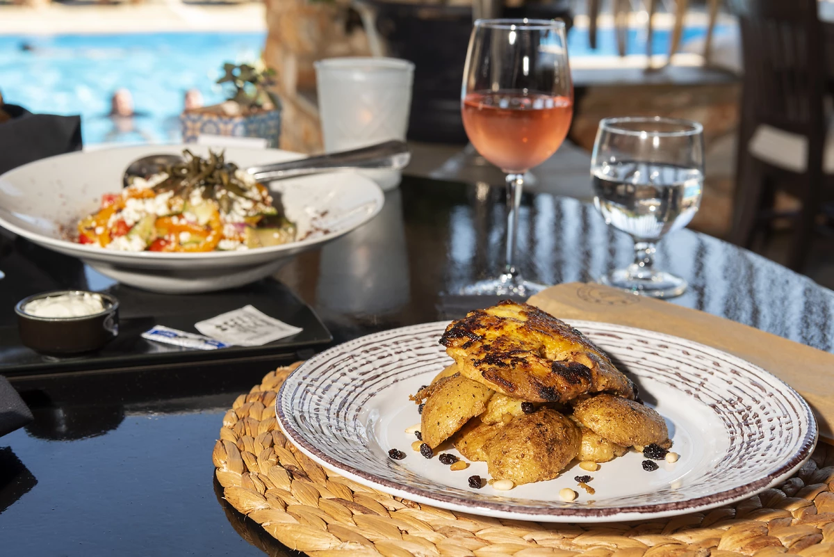 Plats, restaurant de l'hôtel, hôtel Parosland