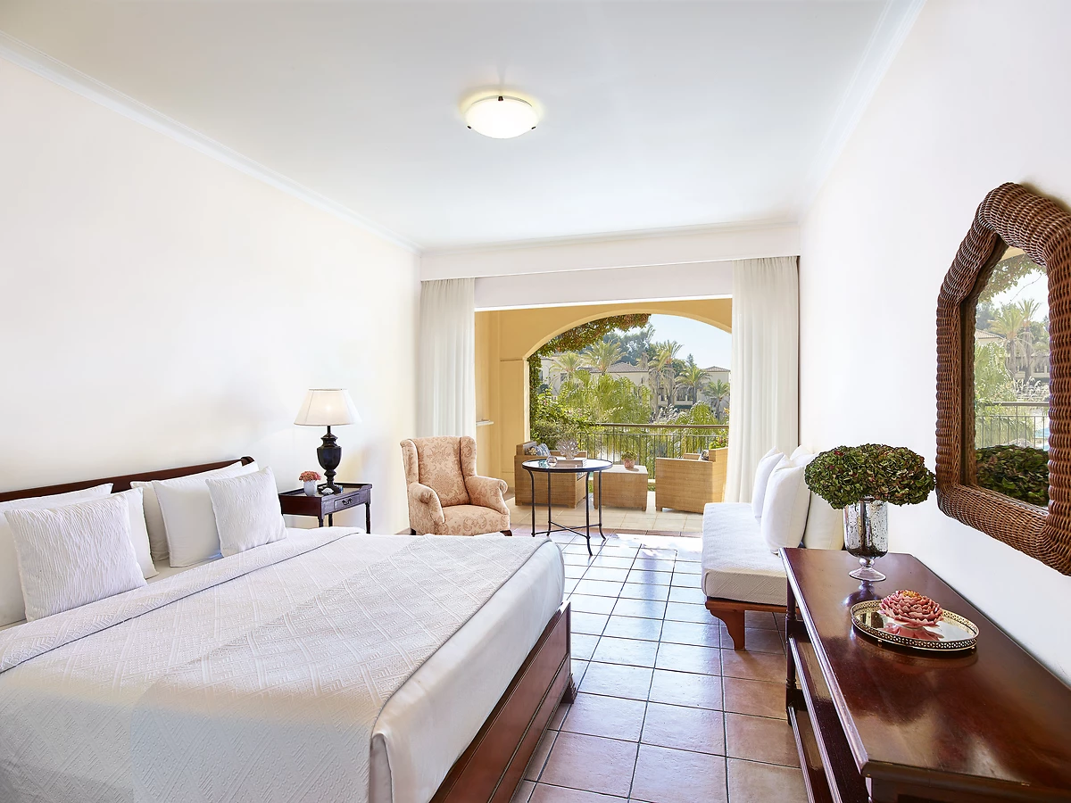 Chambre double vue mer latérale