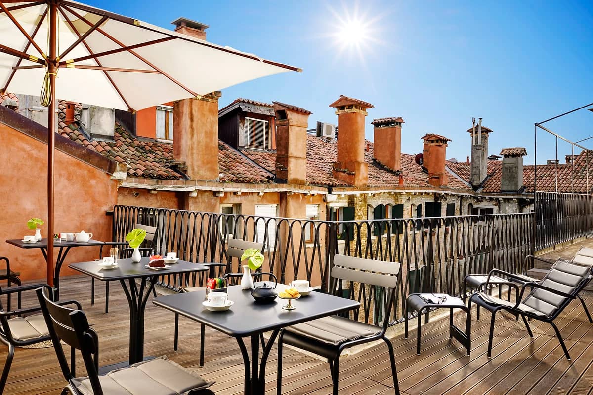 Terrasse rooftop, Hotel L'Orologio Venezia, Venise, Italie