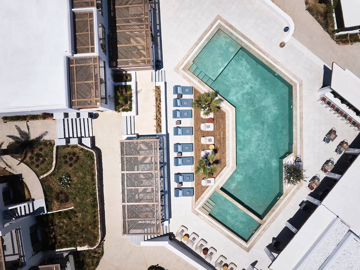 Vue aérienne de la piscine, Andronis Minois, Paros, Cyclades, Grèce