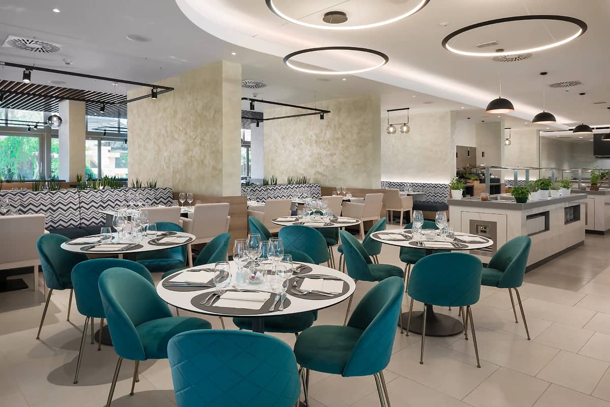 Mediterraneo Restaurant, Valamar Meteor Hotel, Makarska, Croatie