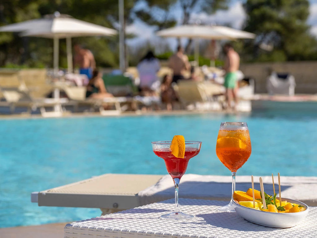Piscine, Masseria Raucio, Pouilles, Italie