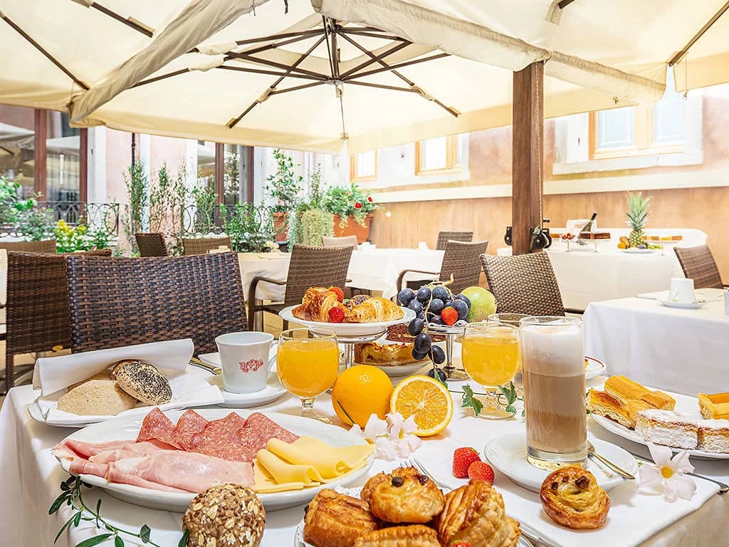 Repas servi au restaurant de l'hôtel, Hotel All'Angelo