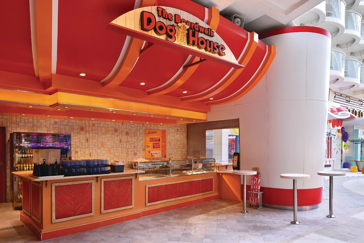 Dog House, Legend of the Seas