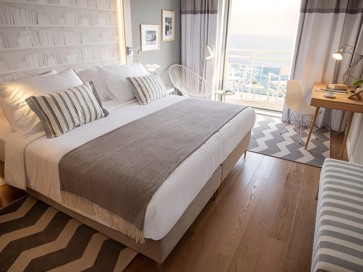 Chambre supérieures vue mer avec balcon