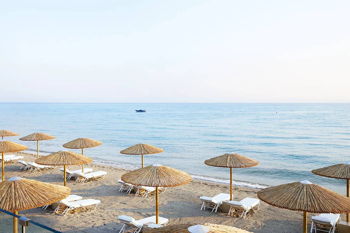 Plage de l'hôtel, Domes Noruz Kassandra