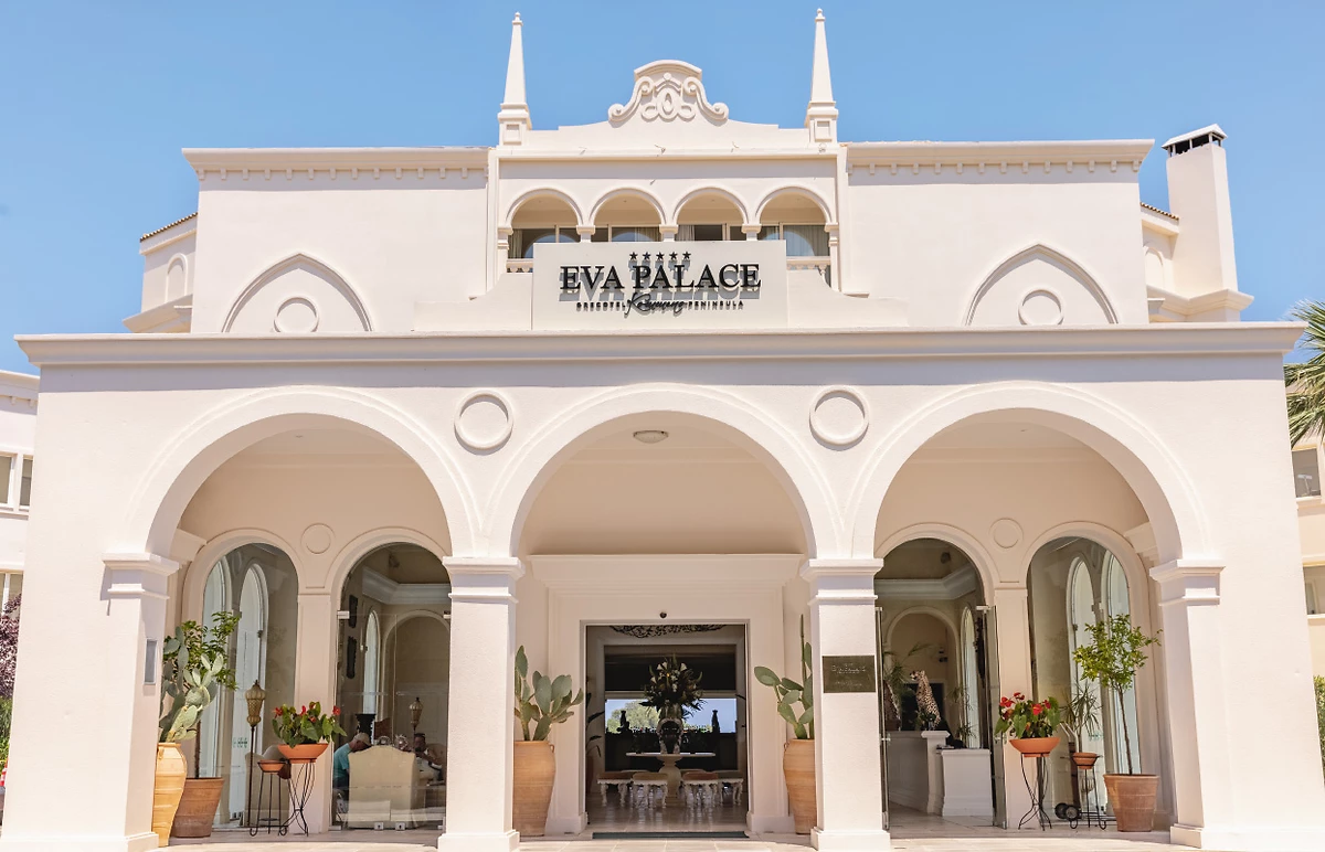 Entrée de l'hôtel, Grecotel Eva Palace