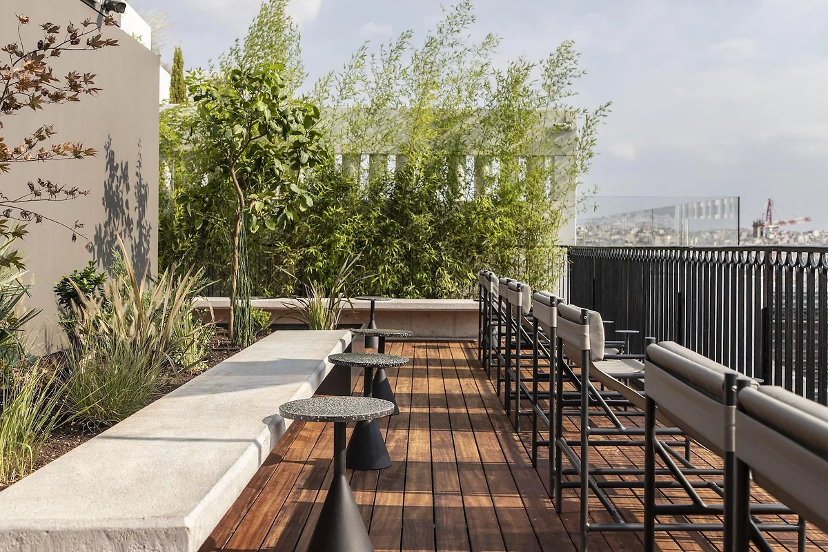 Roof-top, hôtel The Modernist Athens
