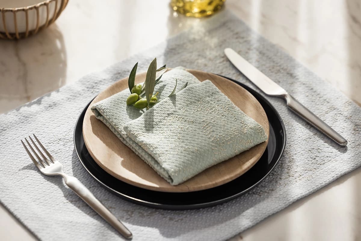 Table dressée, restaurant de l'hôtel, hôtel O&O Kéa Island