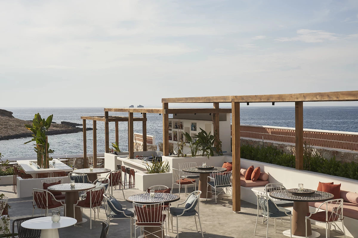 Olvo Restaurant, Andronis Minois, Paros, Cyclades, Grèce
