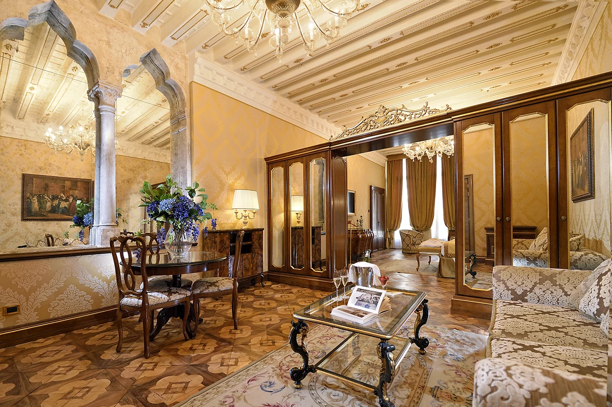 Suite Luxury, Hôtel Ai Reali, Venise, Italie.