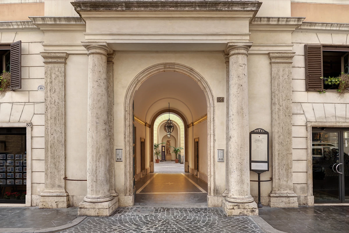 Entrée de l'hôtel, Borghese Contemporary Hotel