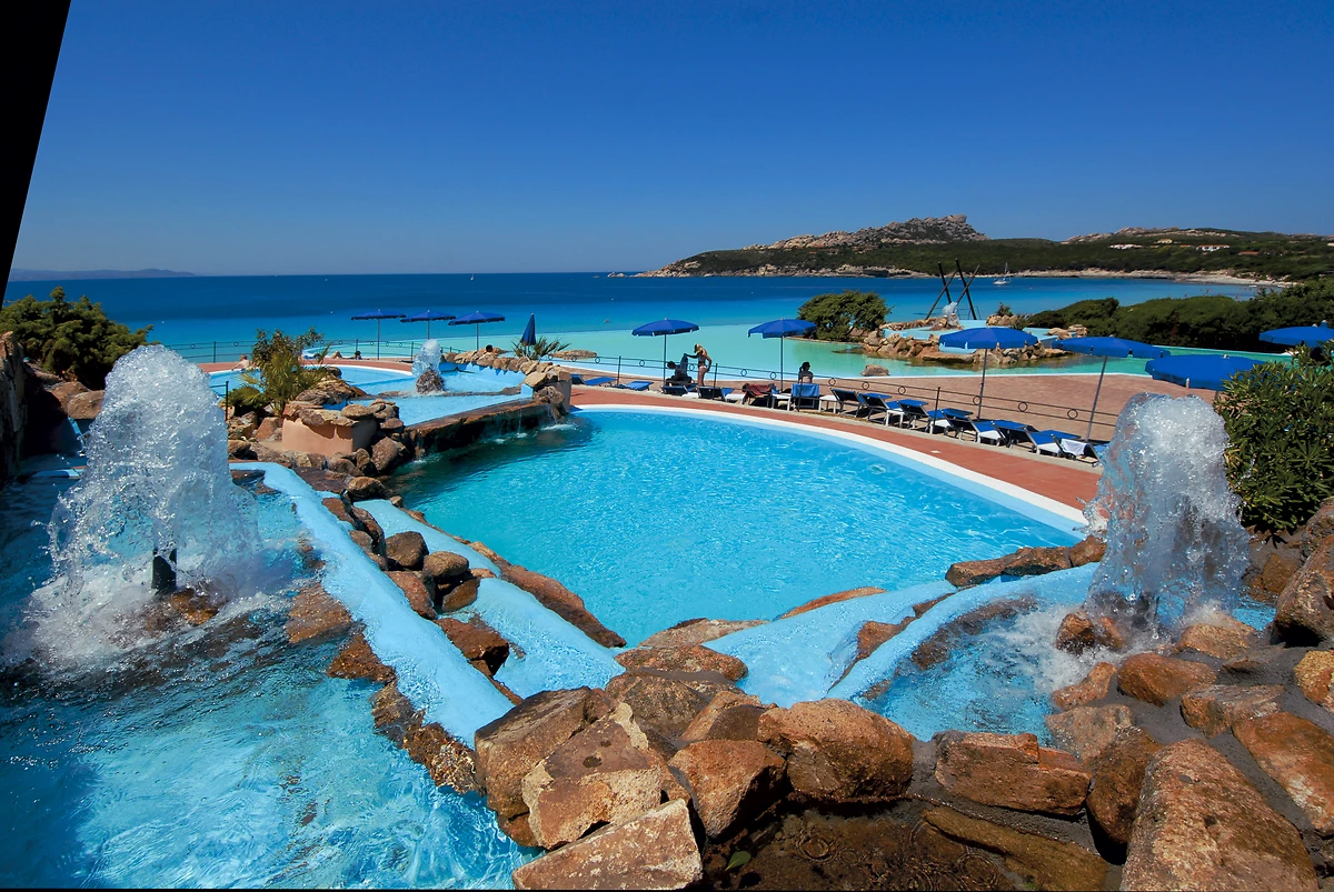Piscine de l'hôtel, Colonna Grand Hotel Capo Testa