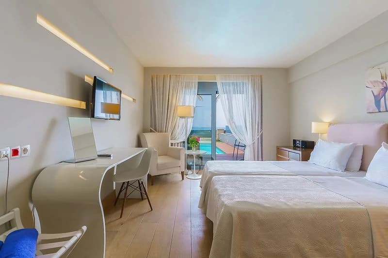 Chambre avec piscine privée