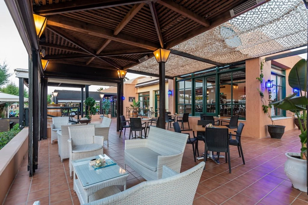 Terrasse de l'hôtel, Anissa Beach & Village, Crète, Grèce