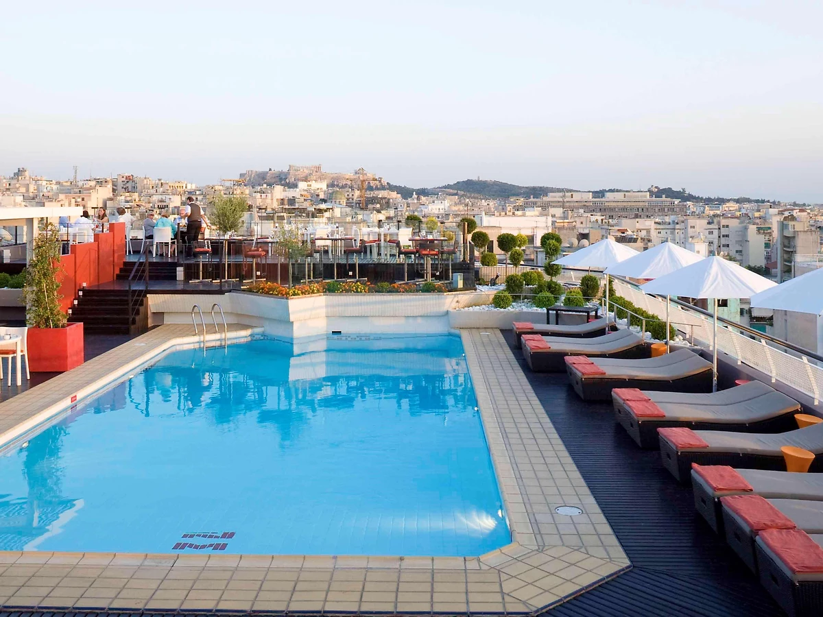 Piscine de l'hôtel, hôtel Novotel Athenes