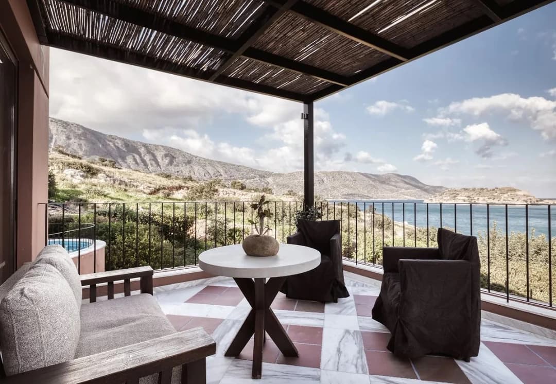 Suite Premium 1 chambre, vue jardin et bain à remous