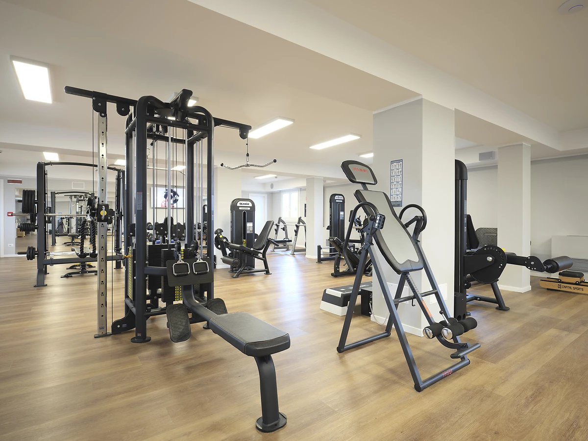 Salle de sport, Grand Hotel et des Palmes, Sicile, Italie