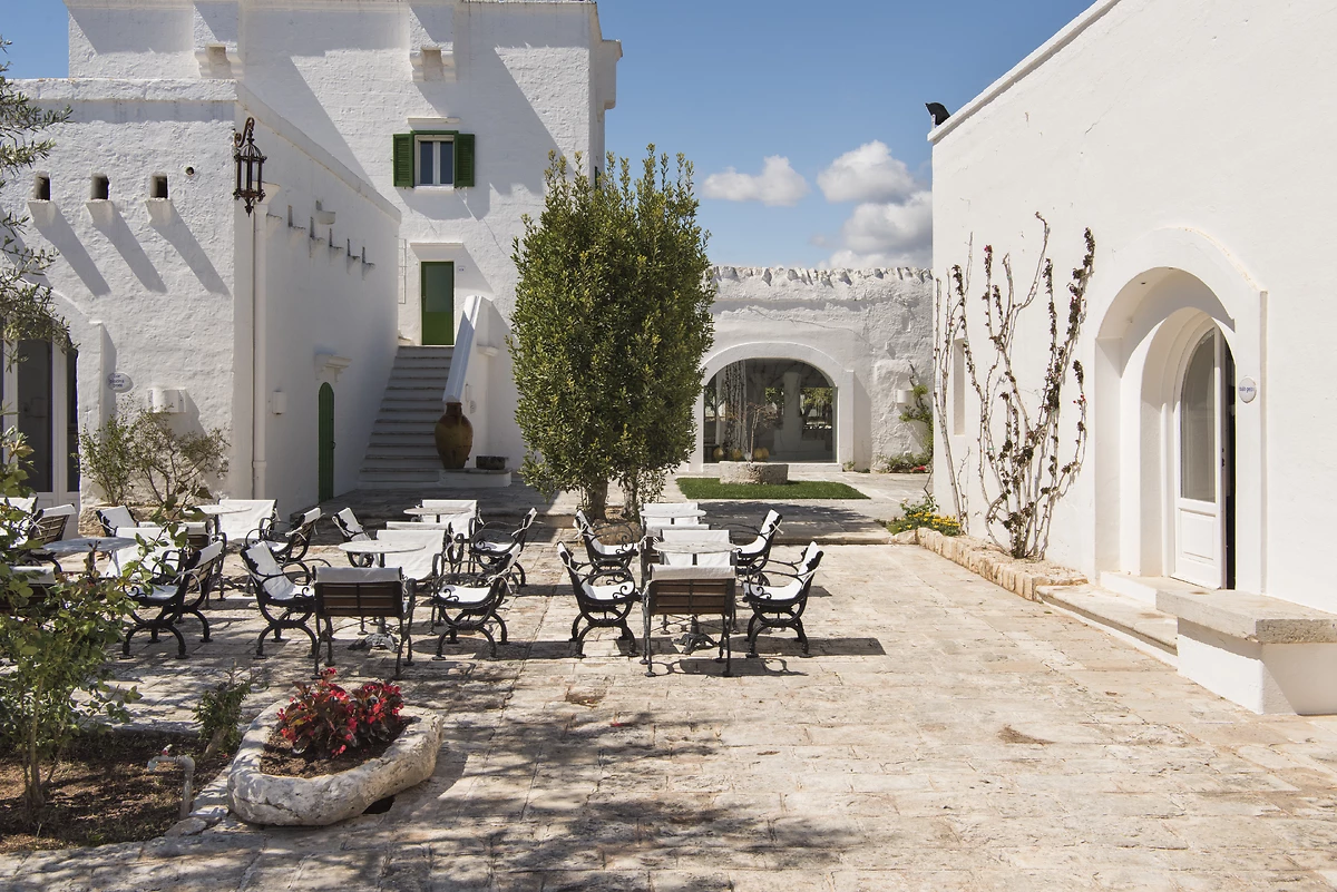 Terrasse, Masseria Il Melograno,Monopoli Il Melograno, Pouilles, Italie