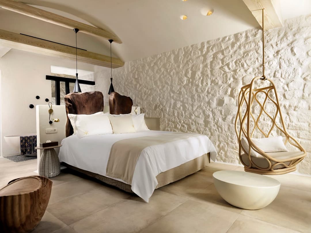 Suite Design avec bain à remous et vue mer