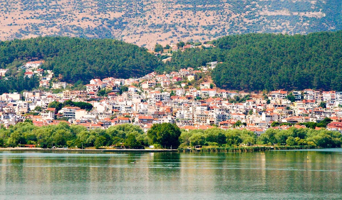 Ioannina (janine) et le lac Pamvotis, Épire, Grèce