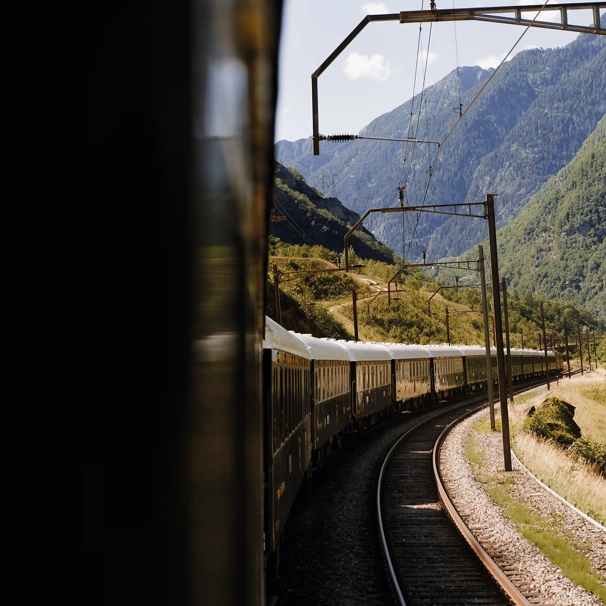 Vue depuis la fenêtre du train Venice Simplon-Orient-Express
