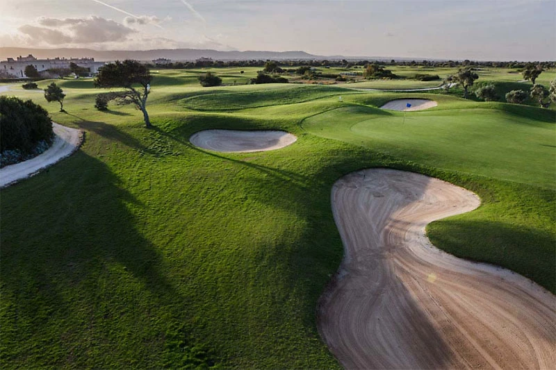 Terrain de golf, Torre Cintola Greenblu Sea Emotions, Pouilles, Italie