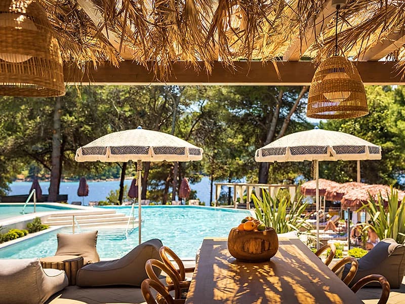 Bar de la piscine, [PLACES] Hvar by Valamar