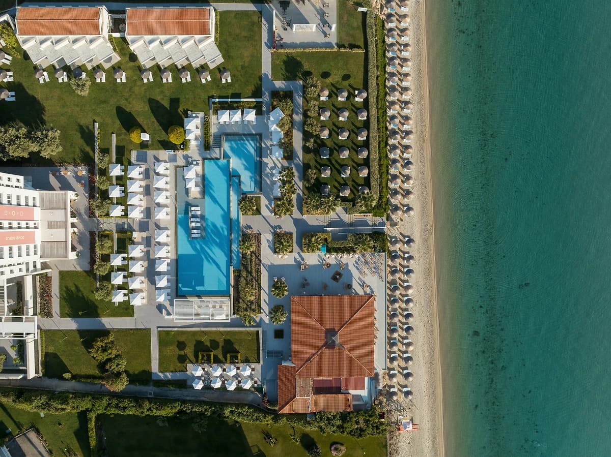 Vue aérienne de l'hôtel, Domes Noruz Kassandra