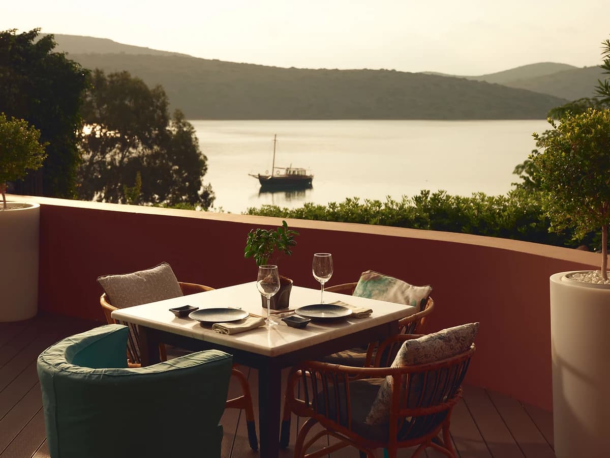 Makris Fine Dining Restaurant, Domes of Elounda, Autograph Collection, Crète, Grèce