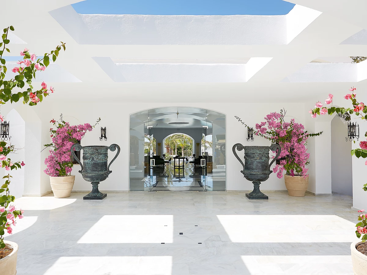 Entrée, Caramel, A Grecotel Resort to Live