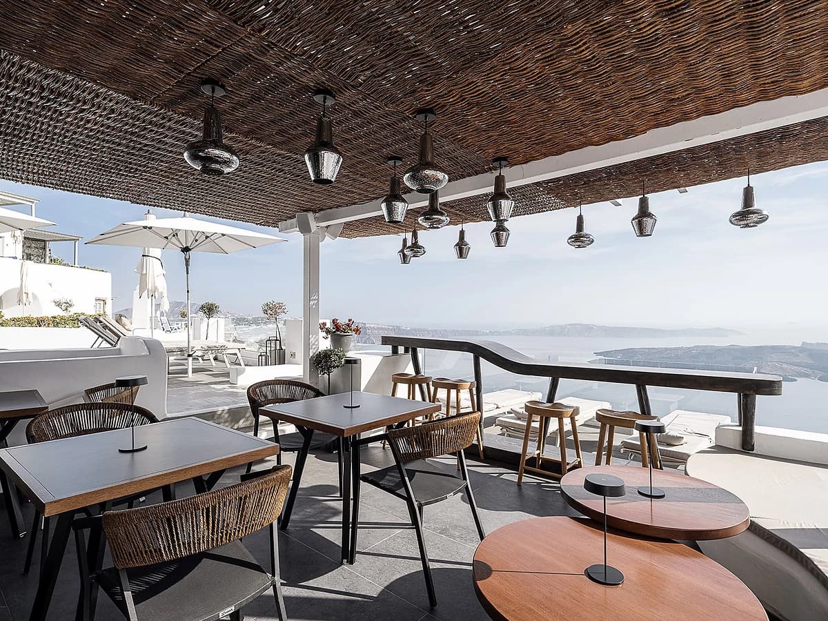 Restaurant, On The Rocks Santorini, Grèce