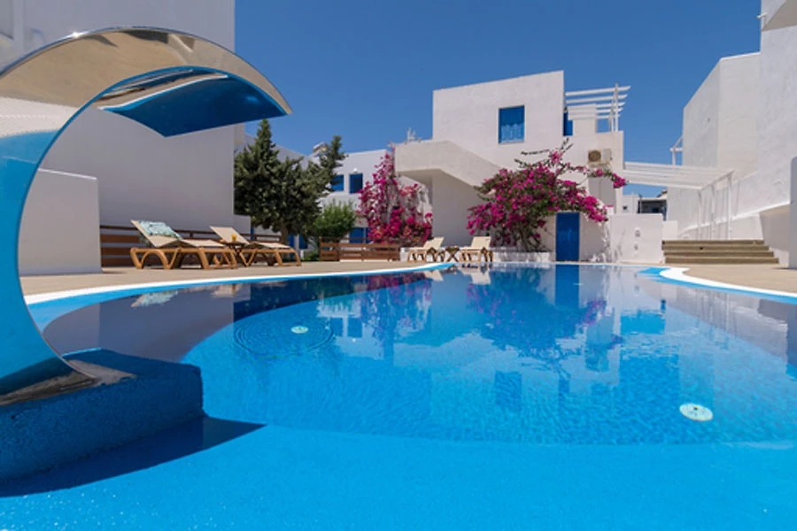 Piscine, Apollon Rooms