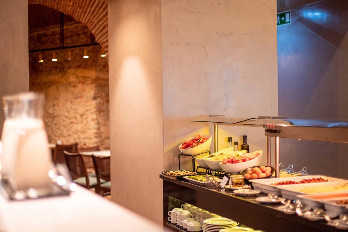 Buffet, My Story Hotel Tejo