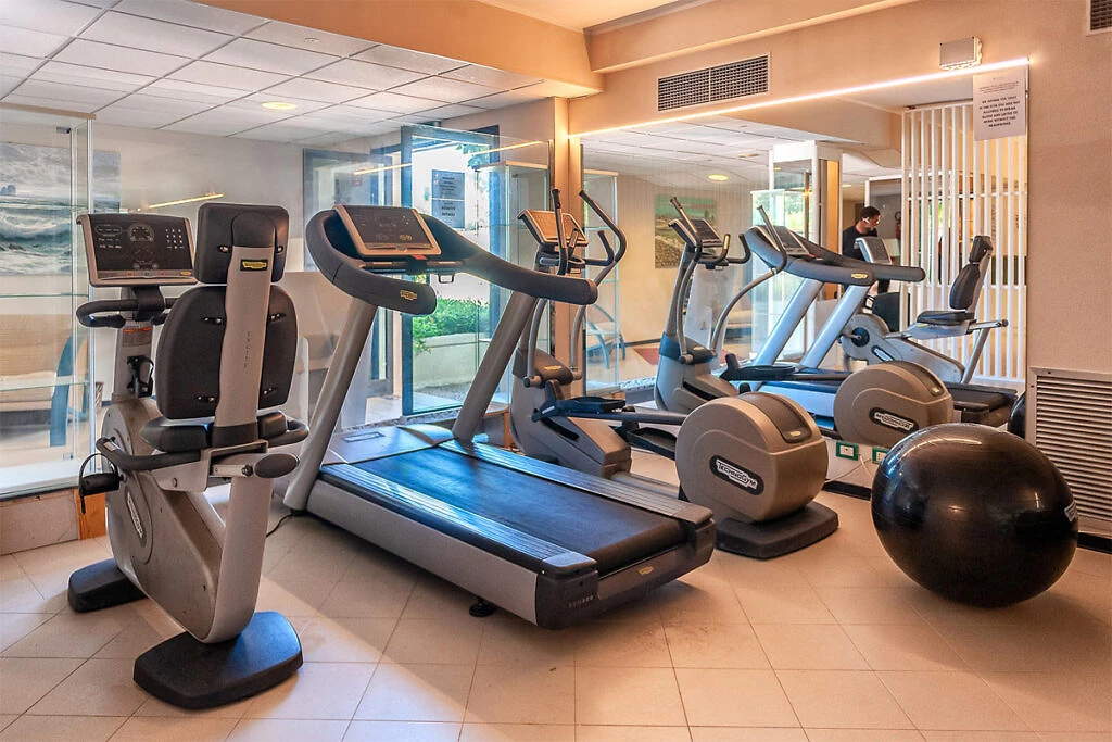 Salle de sport, Acacia Marina, Sicile, Italie