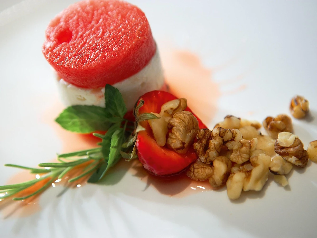 Dessert servi au restaurant Pool Bar, Grecotel Villa Oliva