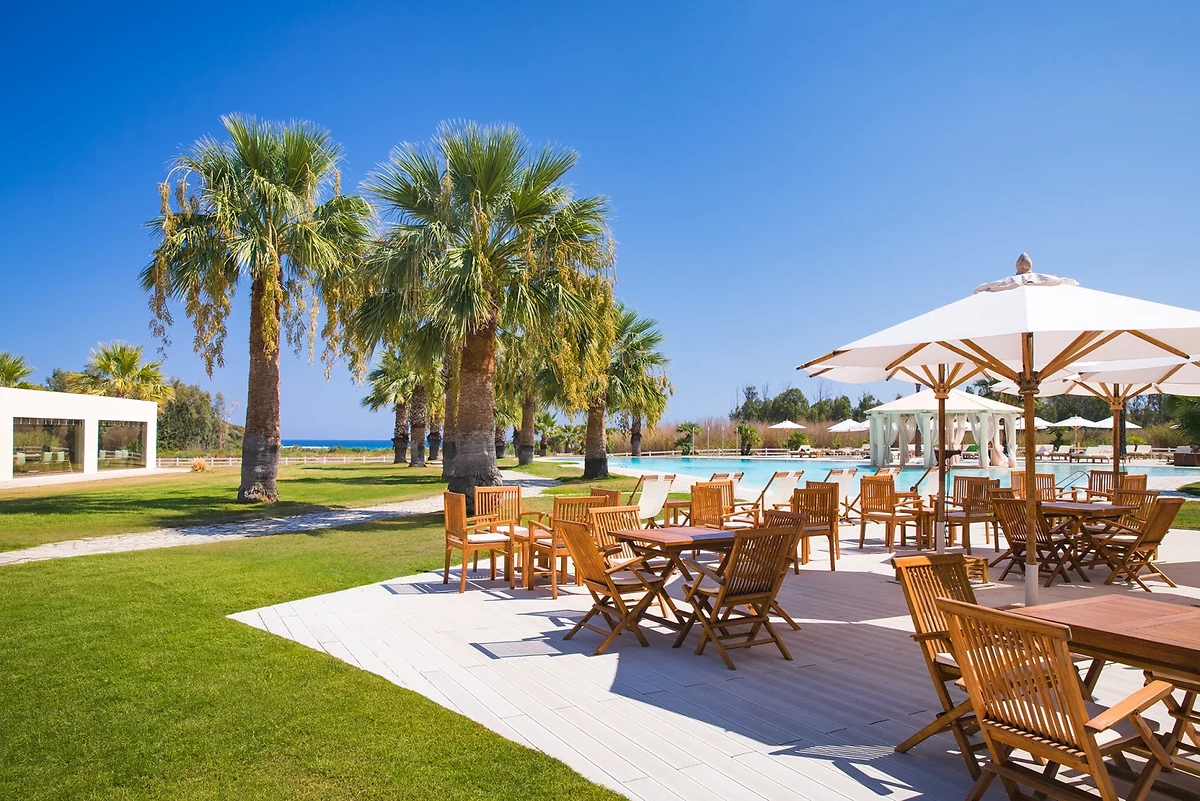 Piscine, Spiagge San Pietro Resort, Sardaigne, Italie