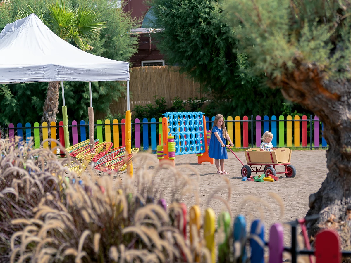 Espace enfants, Grecotel LUXME Dama Dama, île du Dodécanèse, Grêce