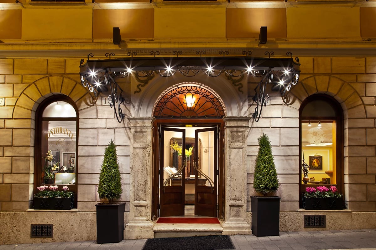 Façade extérieure, hôtel Albergo Ottocento, Rome
