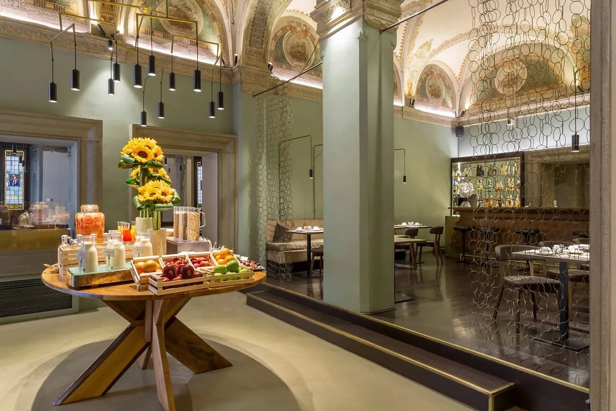 Buffet, Grand Hotel Cavour, Florence, Italie
