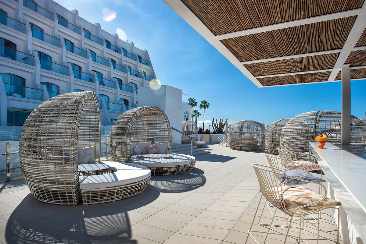 The sunset Bar, Hôtel Guayarmina Princess, Tenerife, Canaries