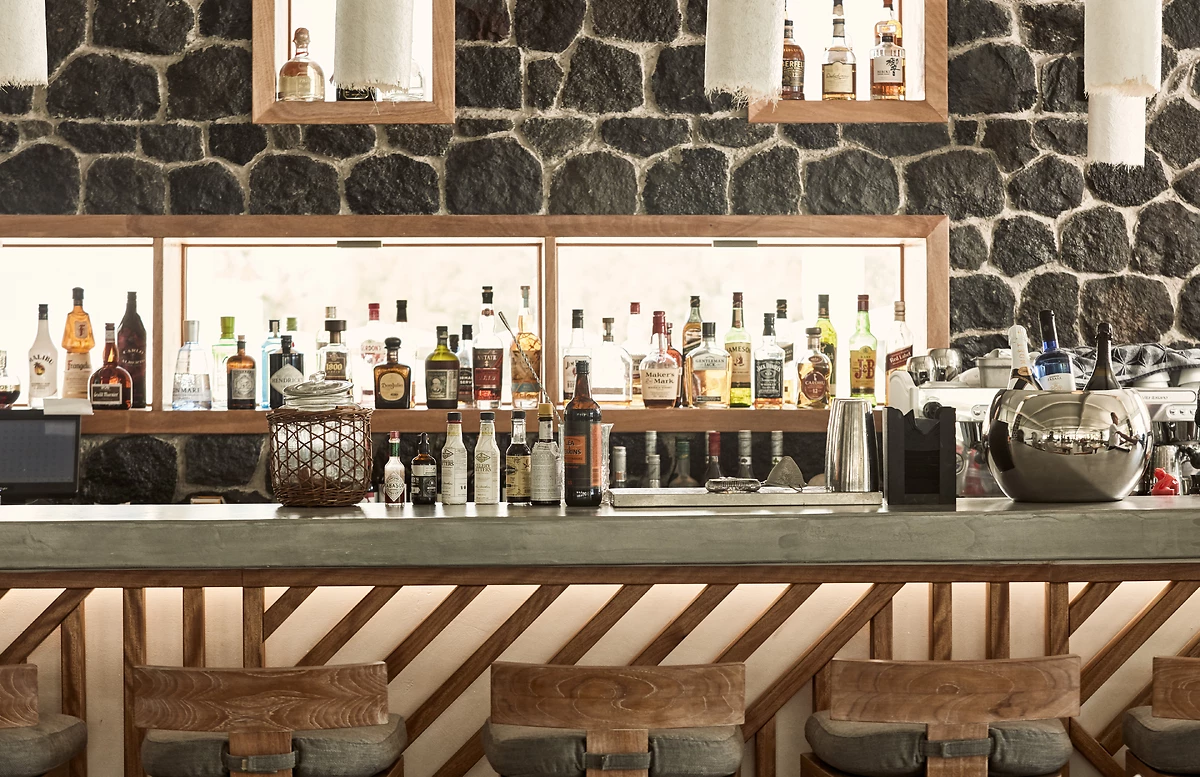 Bar, Costa Grand Resort & Spa, Santorin, Grèce