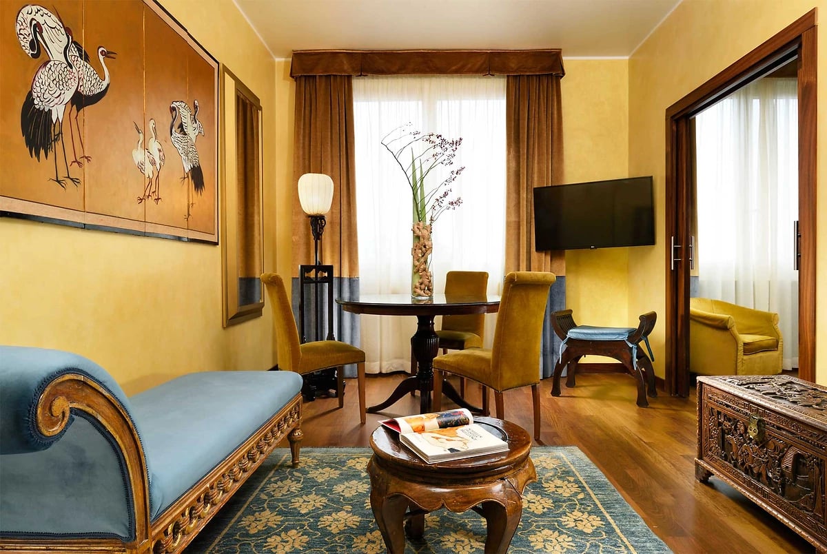 Salon, suite, Enterprise Hotel