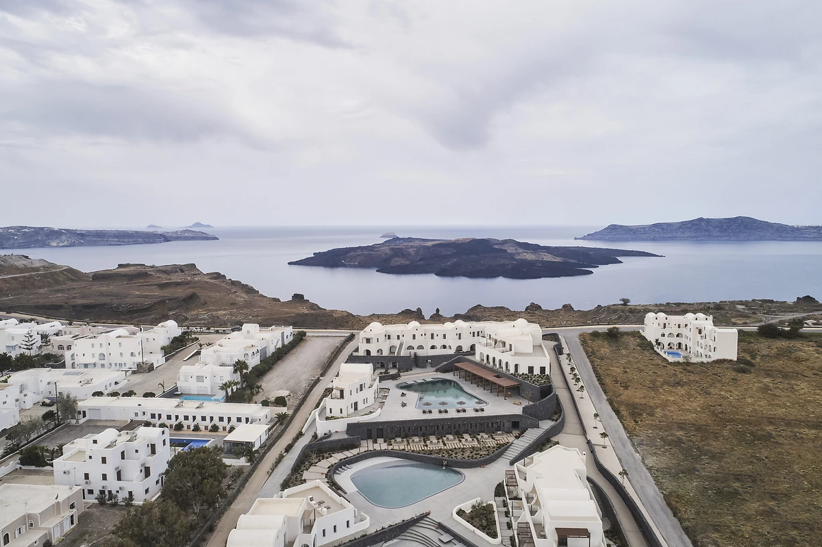 Vue aérienne de l'hôtel, Orama Hotel & Spa, Santorin, Grèce