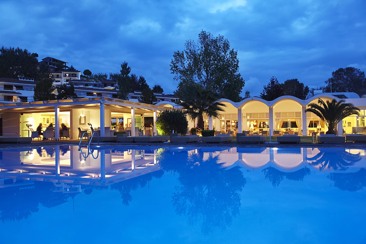 Muses pool Bar, Hôtel Princess Resort Skiathos