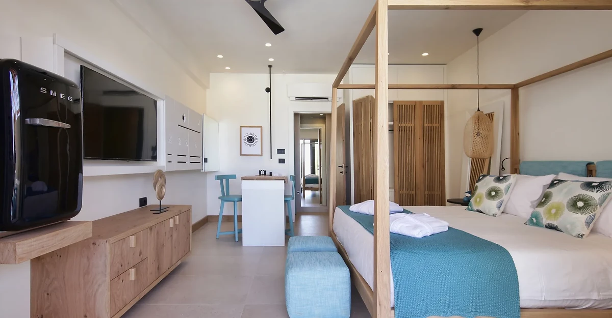 Upbeat Retreat vue piscine