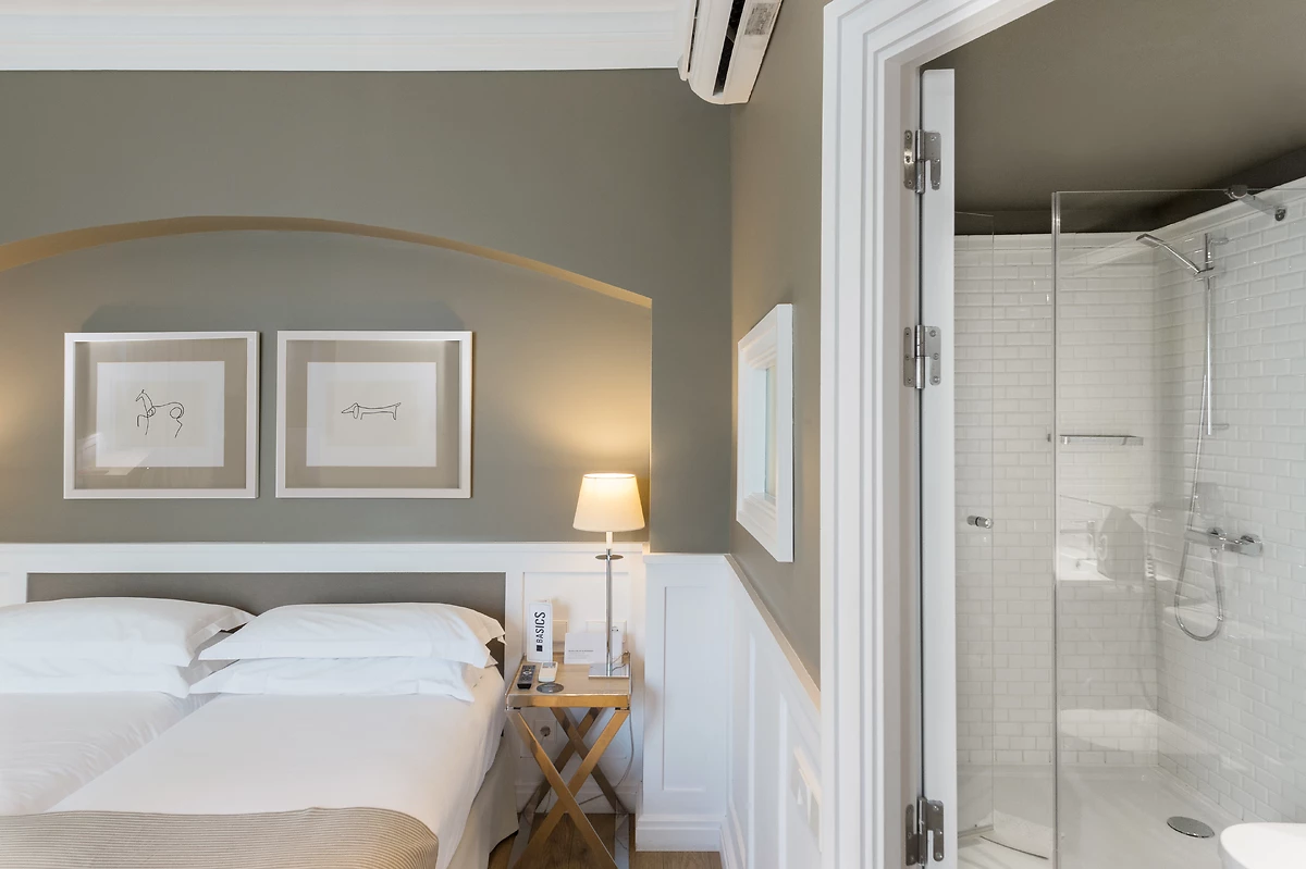 Chambre classique, Hôtel Granvia, Barcelone, Espagne